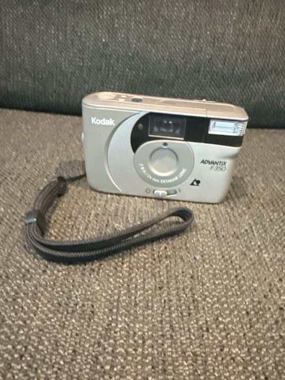 Kodak Advantix F350 24mm APS Point and Shoot Film Camera